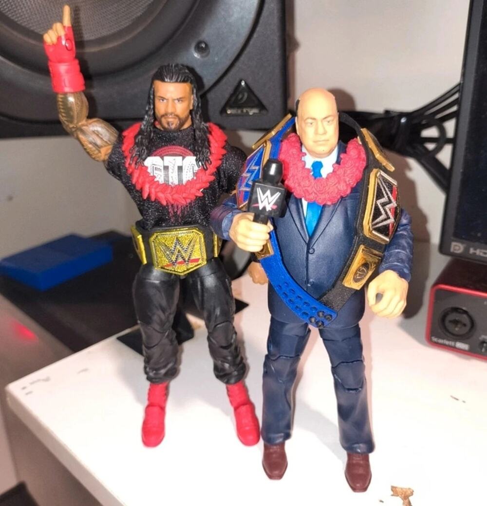 WWE Mattel Ultimate Roman Reigns with World  Title and Paul Heyman Elite